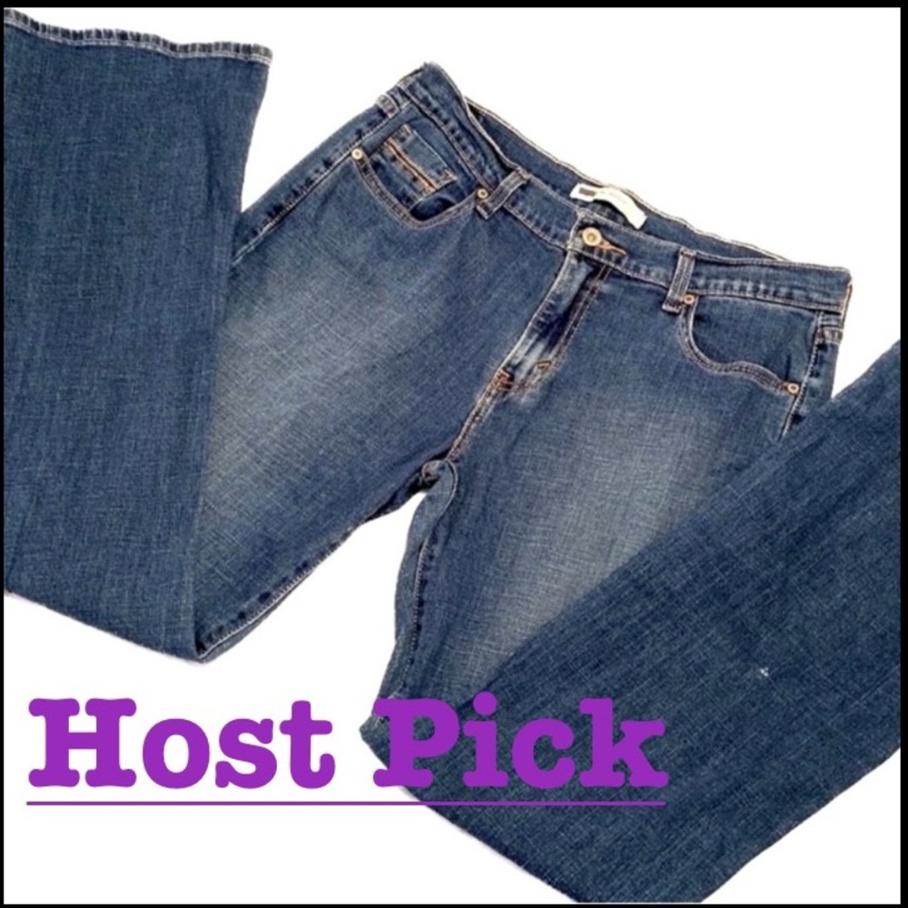 🎉🥳🎉HOST PICK🥳🎉🥳 Levi 515 boot cut jeans stone washed